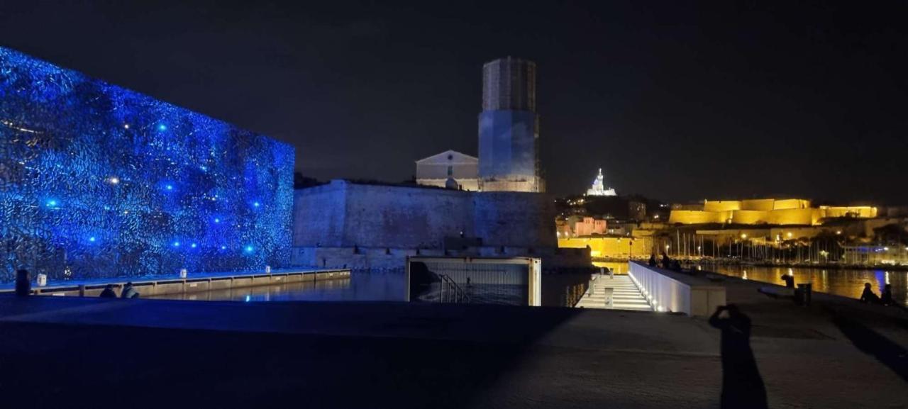 T2 La Joliette Sur Notre Dame Daire Marsilya Dış mekan fotoğraf