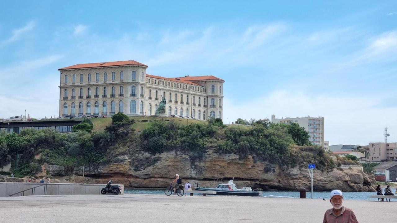 T2 La Joliette Sur Notre Dame Daire Marsilya Dış mekan fotoğraf